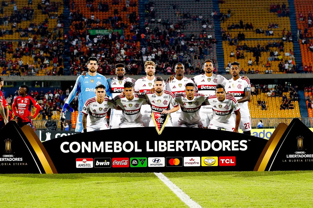 Por conta da invasão de torcedores, entidade cancela jogo entre brasileiros e colombianos