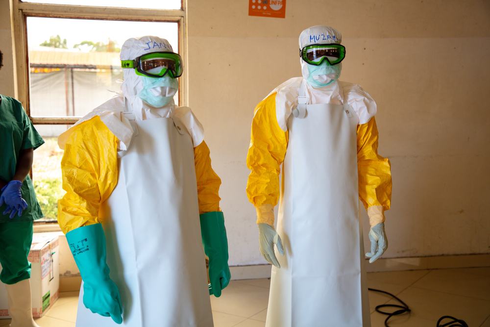 Médica abre jogo sobre pandemia mundial após novos casos de ebola
