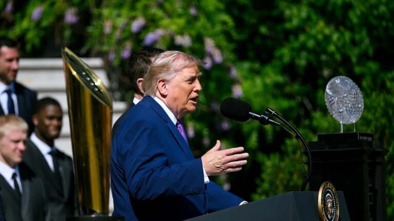 Alta do custo de vida pressiona Trump nos EUA