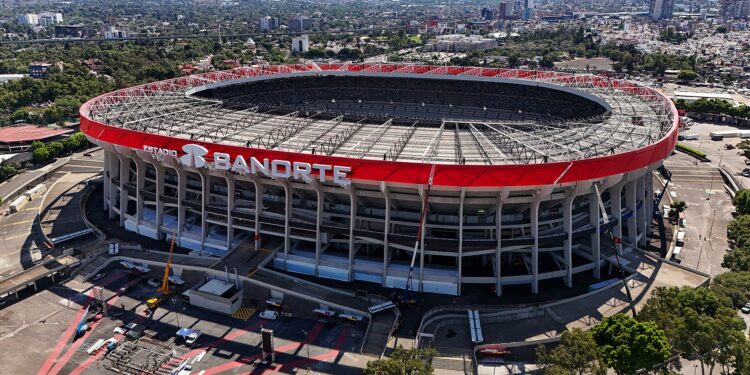 O Estádio Azteca, na Cidade do México, onde acontecerá o jogo de abertura da Copa do Mundo de 2026.

Foto: ProtoplasmaKid / Wikimedia Commons