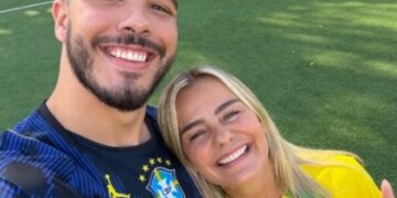 Milene (à direita) e seu filho Ronald (à esquerda).

Foto: Instagram (@milenedomingues)