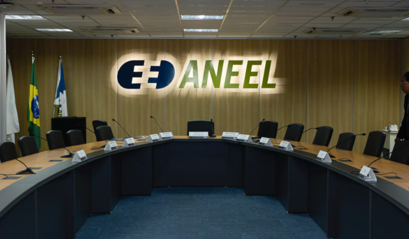 Conta de luz ficará mais barata após decisão da Aneel