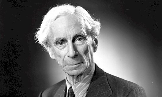 Bertrand Russell, vencedor do Prêmio Nobel, sobre decisões: “A coisa mais difícil de aprender na vida é qual ponte atravessar e qual queimar”