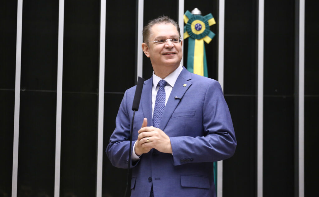 O "mais importante" da AtlasIntel, segundo Sóstenes