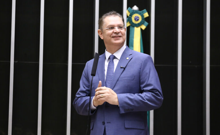 O "mais importante" da AtlasIntel, segundo Sóstenes