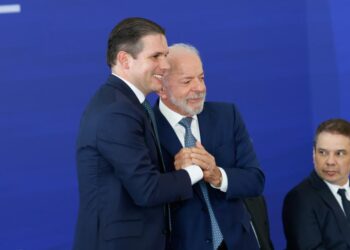 Hugo Motta e o presidente Lula.

Foto: Marina Ramos / Câmara dos Deputados