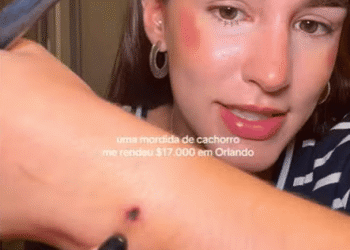 Reprodução: Instagram (@deb.rocha)