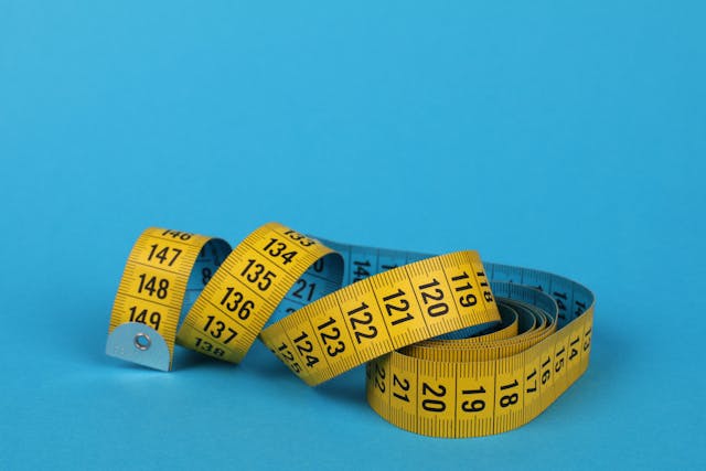 Esse pequeno detalhe nas fitas métricas agiliza processos e facilita a vida do trabalhador