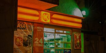 O modelo 24 horas aberto começou a ser amplamente adotado por vários supermercados.

Foto: ian cbd / Pexels