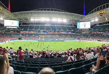 O Hard Rock Stadium, em Miami, na Flórida, estado americano em que os abalos sísmicos se aproximaram.

Foto: igotphotos / Flickr