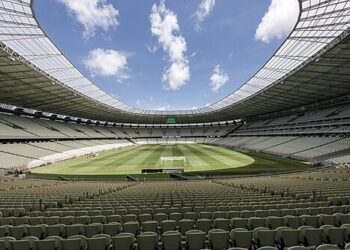 Interior do Estádio Governador Plácido Castelo, também conhecido como "Arena Castelão", em Fortaleza, no Ceará. O Castelão é um dos estádios que será palco da Copa do Mundo Feminina de 2027.

Foto: Governo Federal Brasileiro / Wikipédia