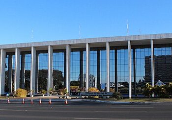 O TJ/DF.

Foto: Borowskki / Wikimedia Commons