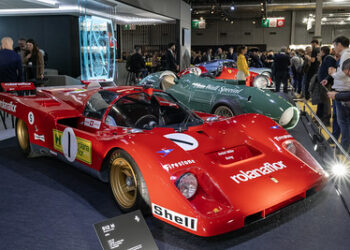 Uma Ferrari 512 M, um dos modelos considerados mais "feios" da montadora.

Foto: 
Alexandre Prevot / Flickr