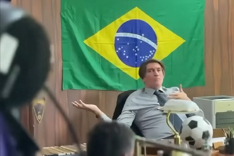 65% acham que Flávio errou ao pedir ajuda de Vorcaro para 'Dark Horse', indica Quaest