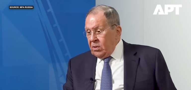 Lavrov não descarta "movimento perigoso" dos EUA sobre Cuba