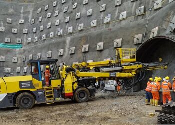As obras do túnel.

Foto: Camilo Palacio / Wikimedia Commons