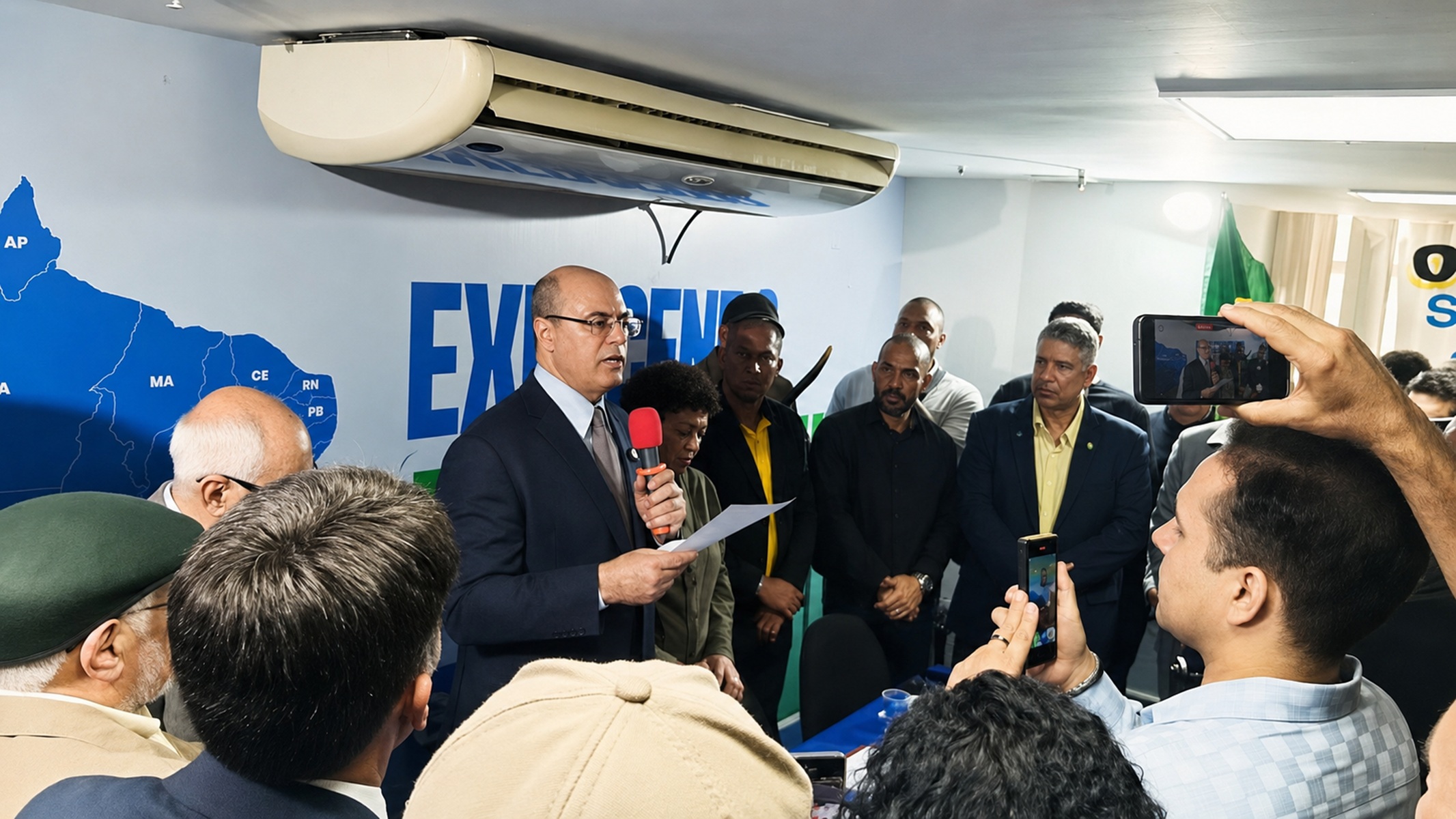 "Estamos de volta", diz Witzel