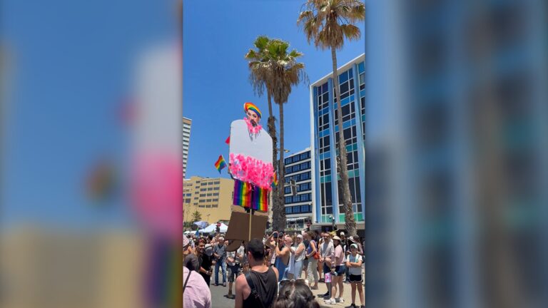 Filho de Khamenei na parada gay de Tel Aviv
