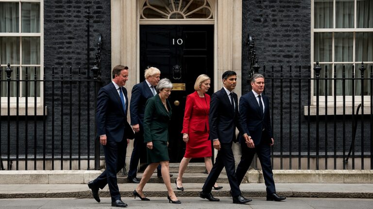 A porta giratória de Downing Street
