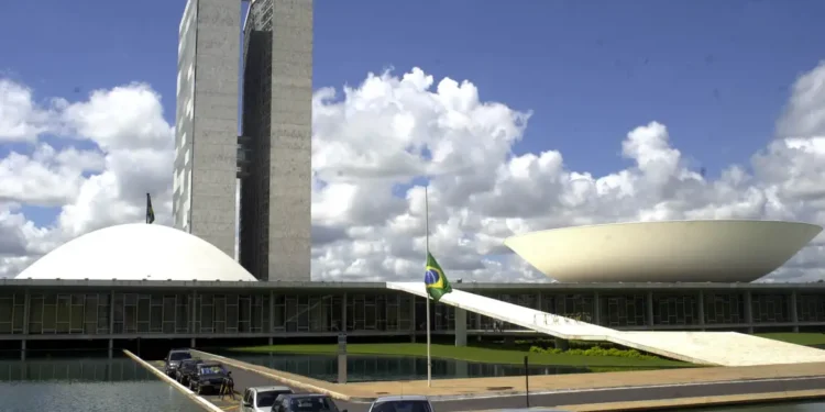 A medida veio do Palácio do Planalto.

Foto: EBC