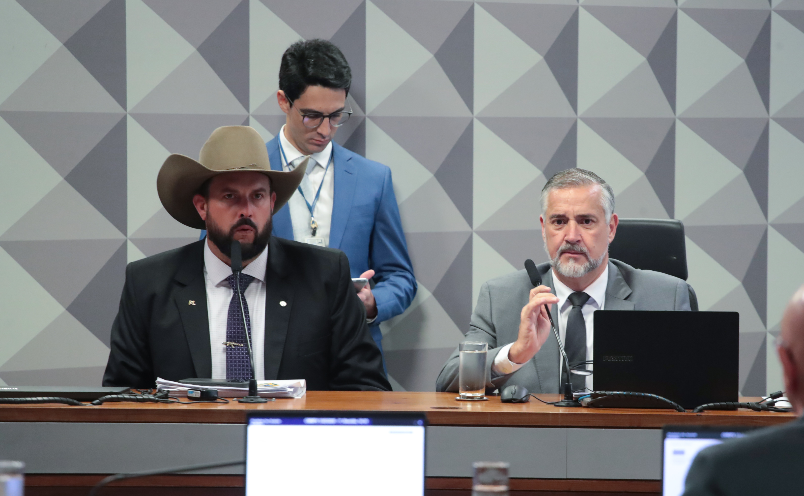 Zé Trovão vê risco de greve nacional após governo travar MP do frete