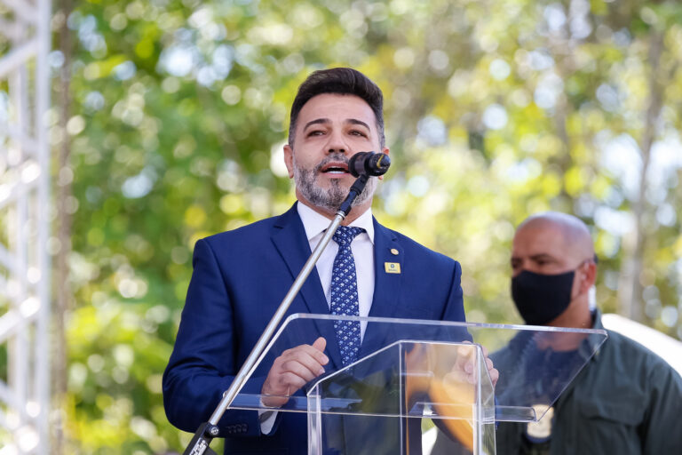 Rebelião no bolsonarismo