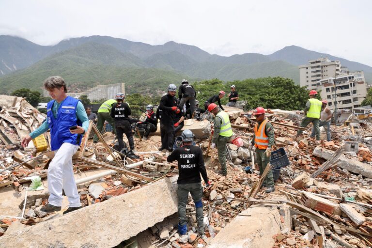 23% dos venezuelanos perderam amigo ou familiar no terremoto