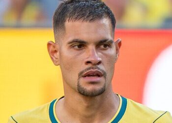 O jogador Bruno  Guimarães.

Foto: Bryan Berlin / Wikimedia Commons