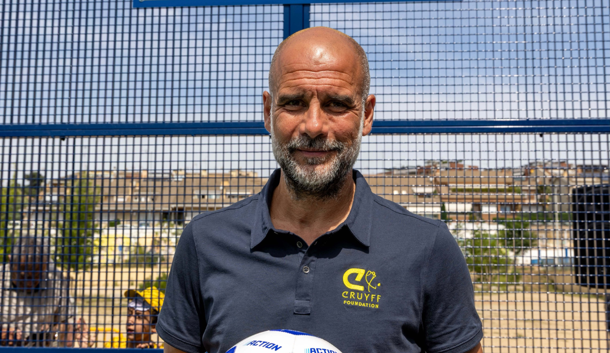 Dirigentes tentam convencer Pep Guardiola a assumir seleção