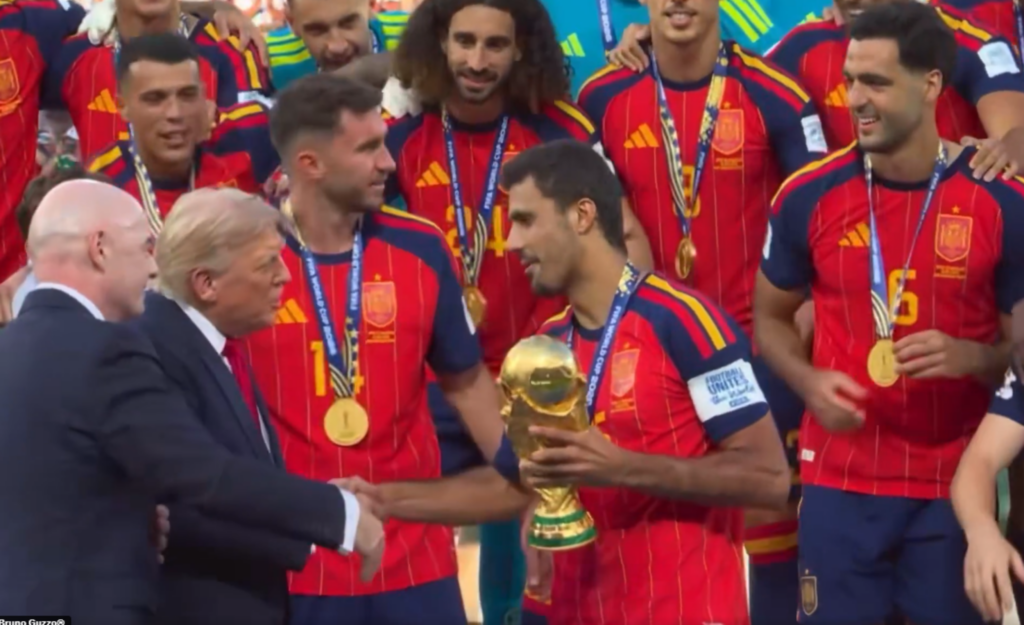 Rodri contraria o rótulo de jogador burocrático