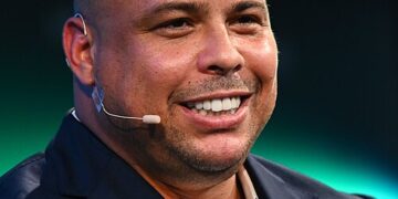 O ex-jogador Ronaldo Fenômeno.

Foto: Web Summit / Wikimedia Commons