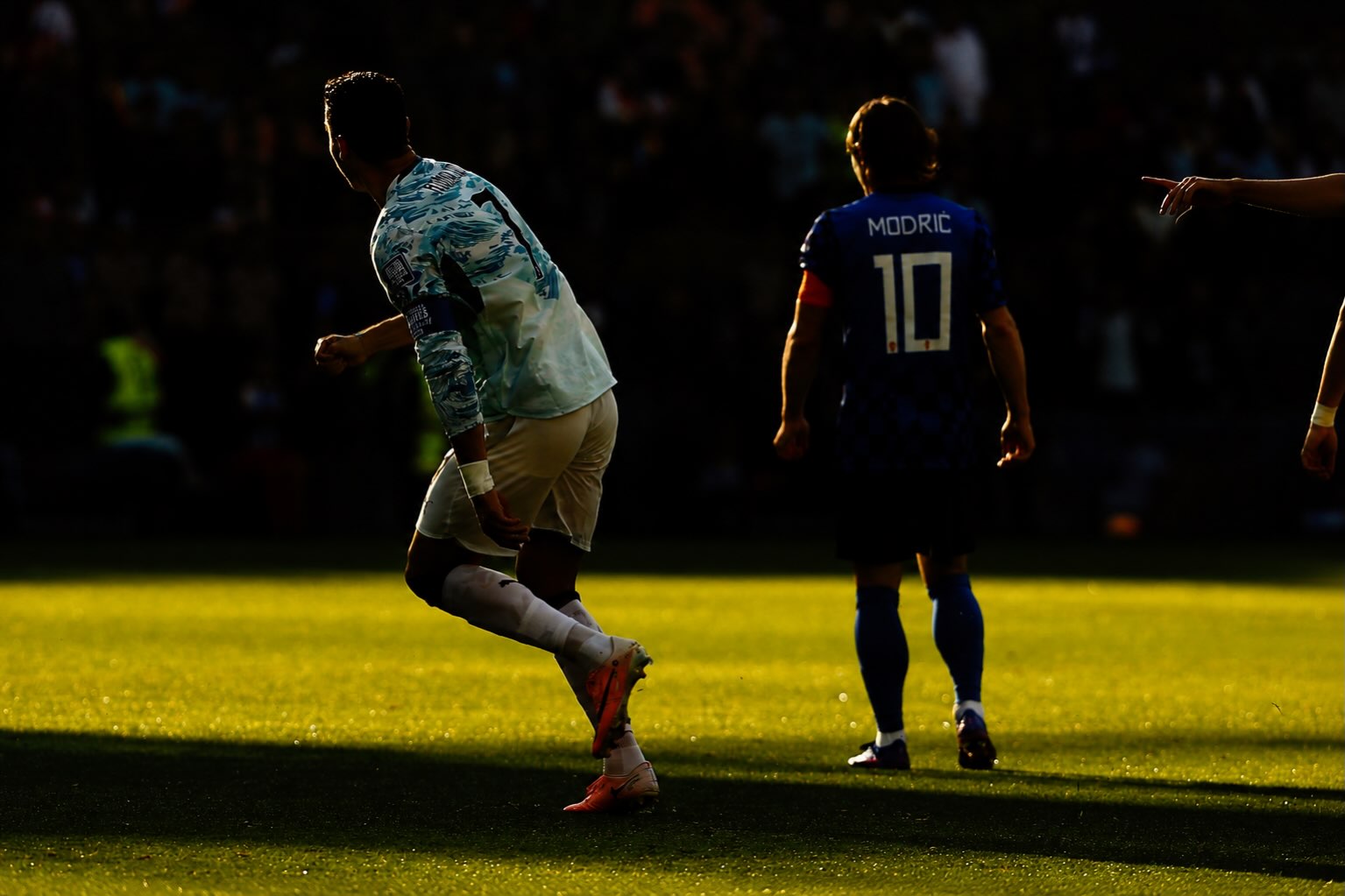 Fotógrafo encanta o mundo ao registrar a Copa com máquina de quase 100 anos