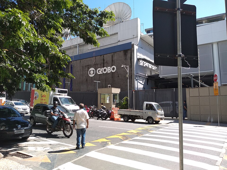 Emissora brasileira desembarca na África e anuncia canal em dois países
