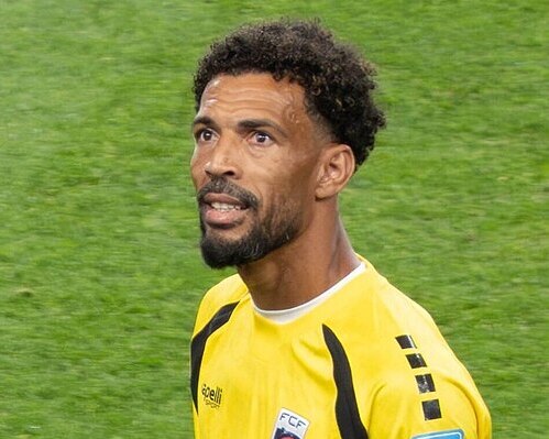 Goleiro Vozinha supera Alisson e Neuer e estabelece novo recorde