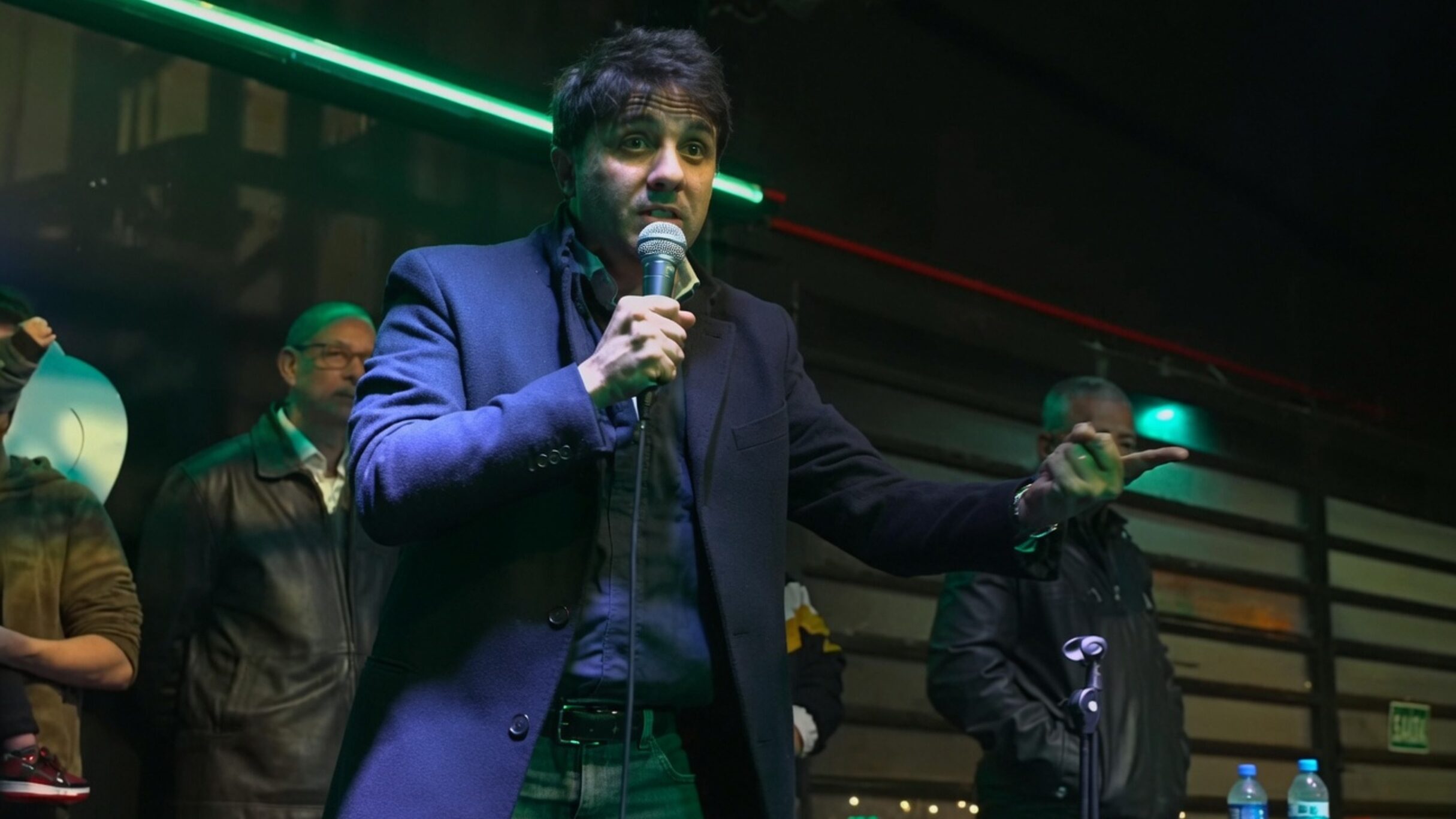 Renan alcança 10% entre os jovens no primeiro turno, aponta pesquisa