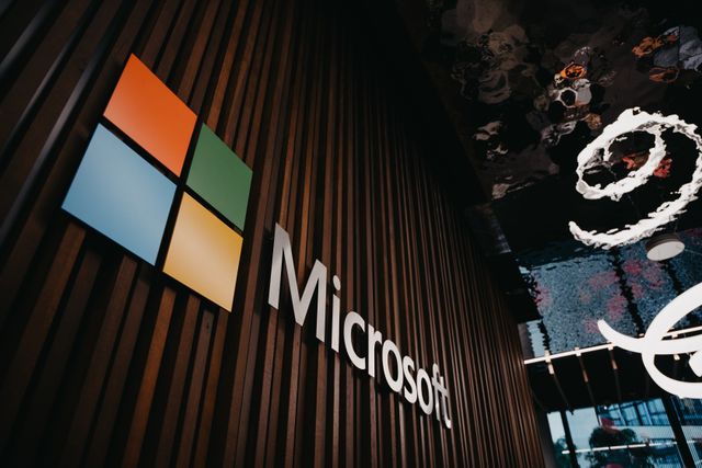 Gigante da tecnologia mantém “tradição” e anuncia demissão de quase 5 mil funcionários