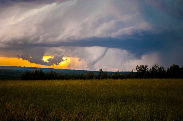 Autoridades estimam que tornado que atingiu Estado brasileiro chegou a 300 km/h de velocidade