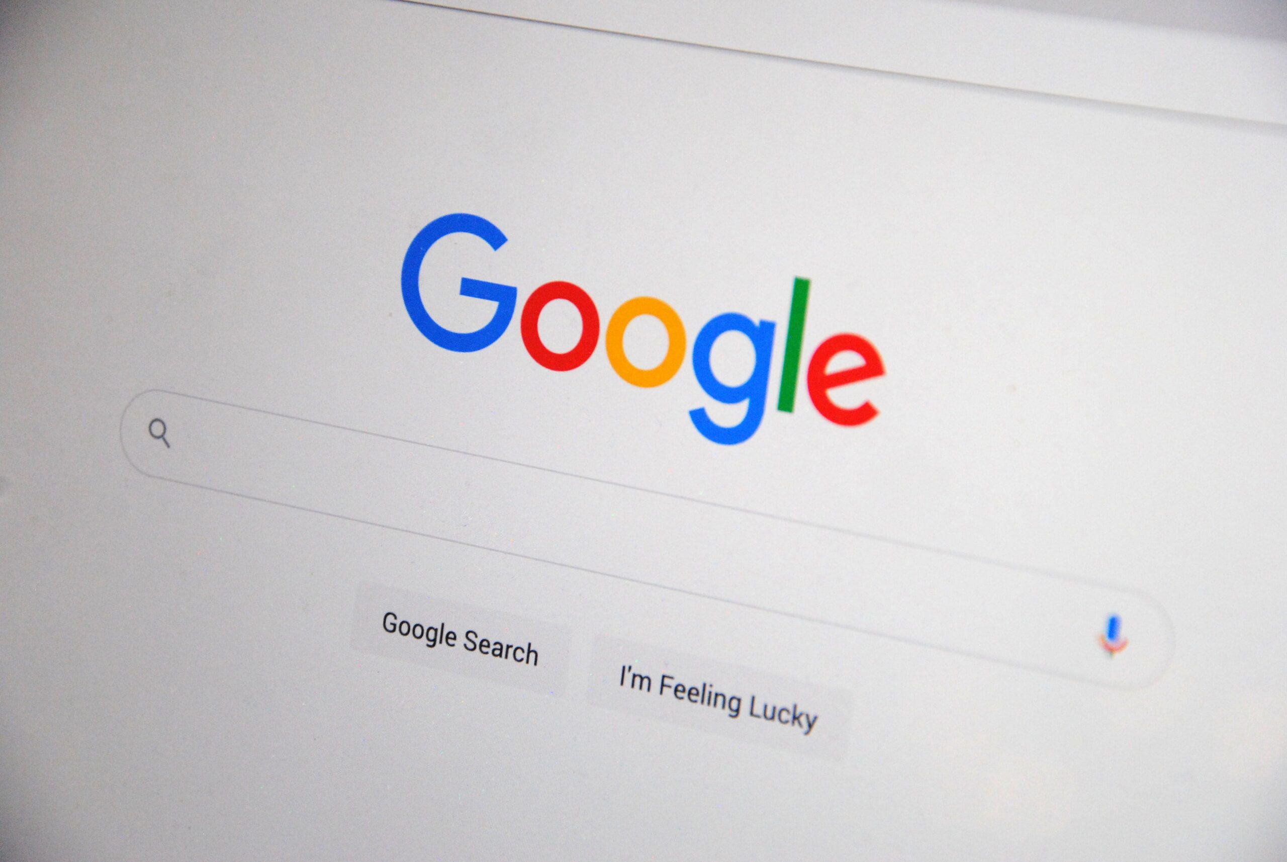 Após multa quase bilionária, Google é obrigado a alterar exibição de resultados na Europa