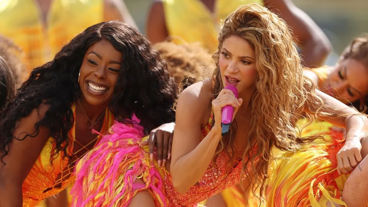 Enquanto pressiona Fisco espanhol na justiça, Shakira ostenta propriedades em seis países