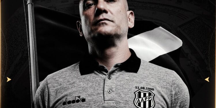 O técnico Márcio Zanardi.

Foto: Divulgação / Ponte Preta