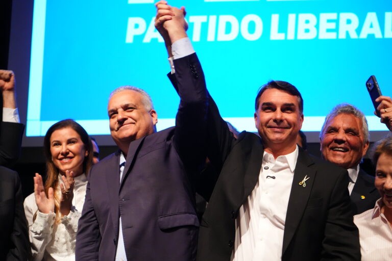 Michelle manifesta apoio à chapa de Flávio e Alfredo Gaspar