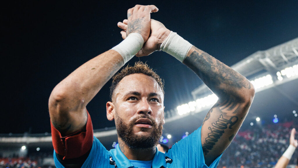 Treinador abre o jogo e fala sobre presença de Neymar para jogo no Equador