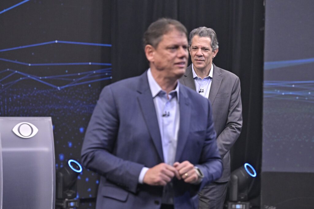 Tarcísio vence Haddad no 1º turno, indica Ideia