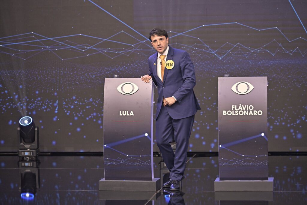 Economist questiona se Brasil terá seu "momento Milei" com Renan Santos