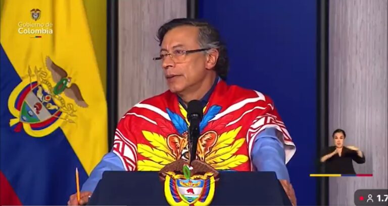 Petro insiste em acusação de fraude eleitoral e fala em "guerra civil"