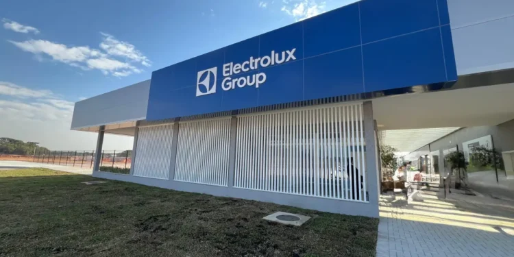 Fachada de uma das fábricas da empresa.

Foto: Divulgação / Eletrolux