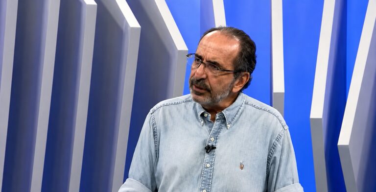 Kalil faz suspense sobre voto para presidente