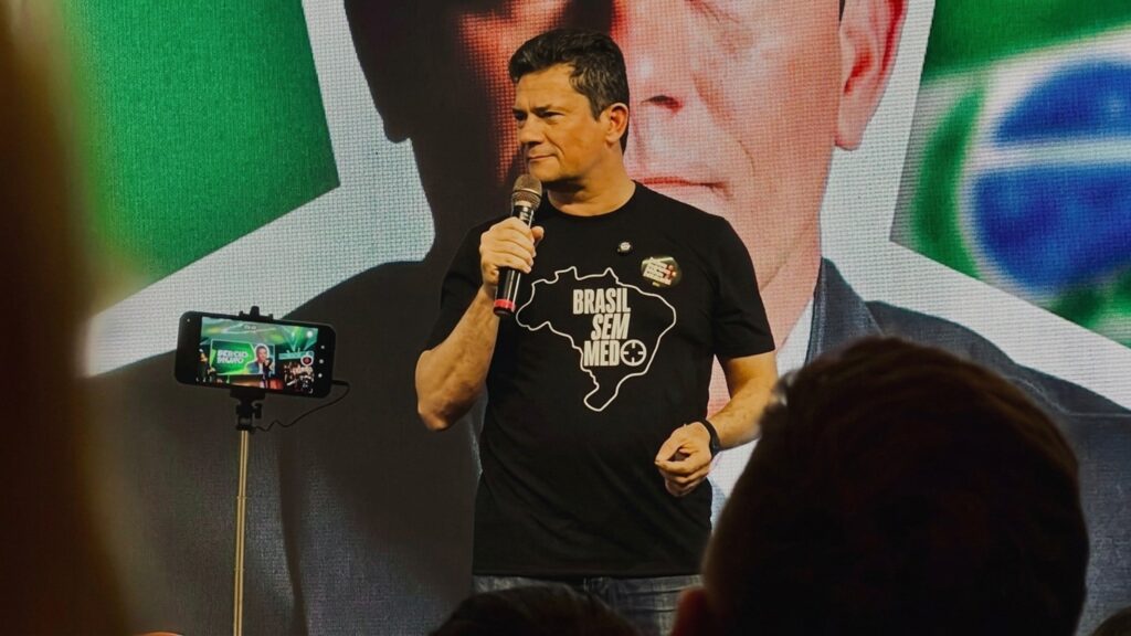 Moro sustenta ampla vantagem no 2º turno, indica Realtime