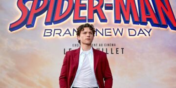 O ator Tom Holland durante a estreia do Homem-Aranha: Um Novo Dia.

Foto: Instagram (@tomholland2013)