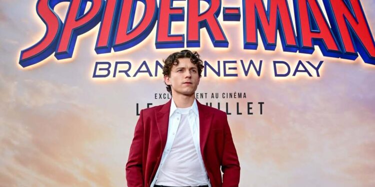 O ator Tom Holland durante a estreia do Homem-Aranha: Um Novo Dia.
Foto: Instagram (@tomholland2013)